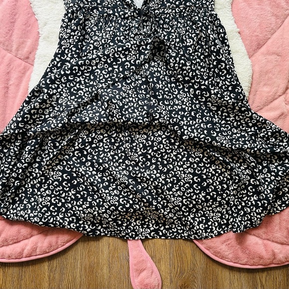 LOFT Black & White Patterned Dress Size 8 - Picture 6 of 6